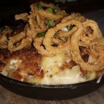 Mac n cheese with onion rings. Awesome.
