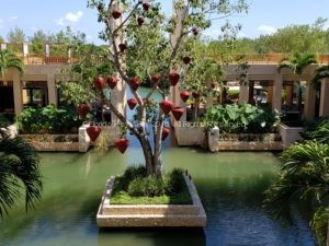 Banyan Tree Resort is just beautiful.